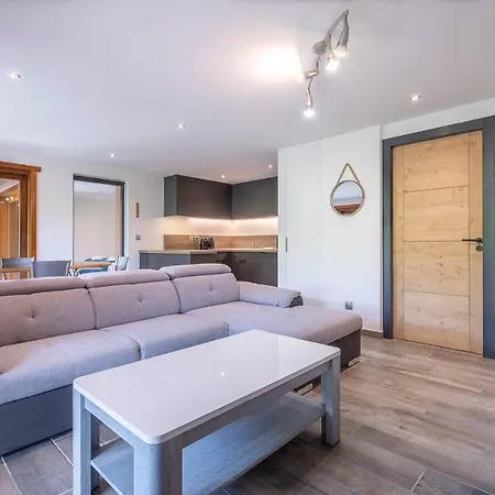 Le Samance 2 Apartment